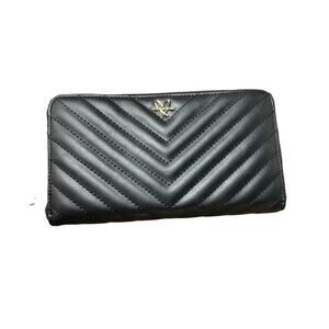 Victoria's Secret Large V-Quilt Zip Around Cellphone Wallet Black Card Case New